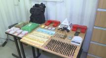 PM prende um e apreende drogas, arma e colete à prova de balas em Betim