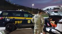 PRF apreende cerca de 100 kg de maconha na BR-262, em Betim