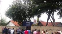 Primeiro dia de vacinação contra H1N1 lota postos de saúde Primeiro dia de vacinação contra H1N1 lota postos de saúde