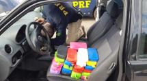 PRF encontra 30 kg de pasta base de cocaína em balões de festa em Betim