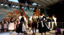 Betim recebe a Oktoberfest 2026 com gastronomia, jogos germânicos e rock ao vivo