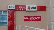 Shopping fecha uma de suas entradas e prejudica usuários Shopping fecha uma de suas entradas e prejudica usuários