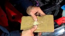 PRF apreende 11 kg de base de cocaína em Betim