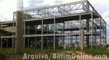 Obra do teatro é retomada, e prefeitura vai fazer concurso com prêmio em dinheiro para escolher melhor projeto arquitetônico