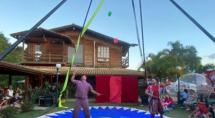 Espetáculo circense gratuito leva arte e diversão à Praça do Campos Elíseos neste sábado (25)